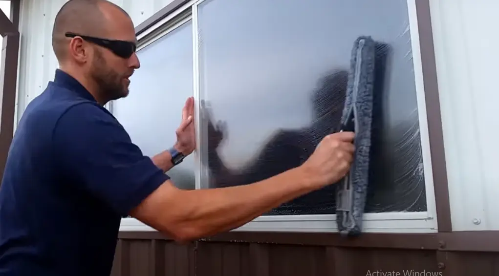 What are the benefits of traditional window cleaning